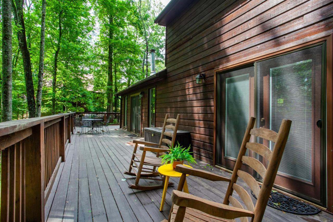 Holiday home Little Cub - Mtn Views & Community Pools