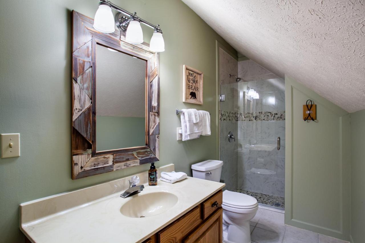 Little Cub - Mtn Views & Community Pools Holiday home Gatlinburg
