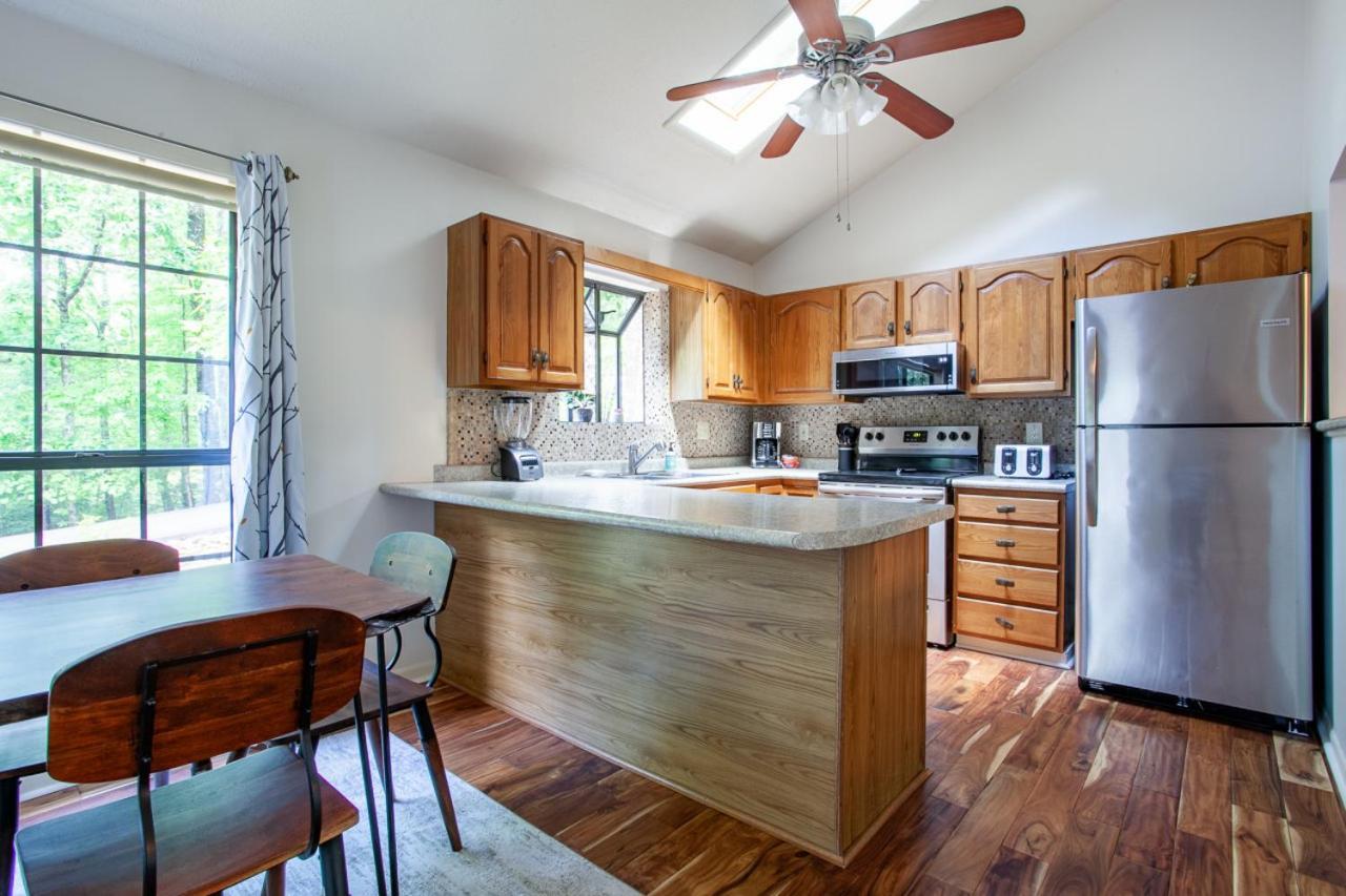 Holiday home Little Cub - Mtn Views & Community Pools