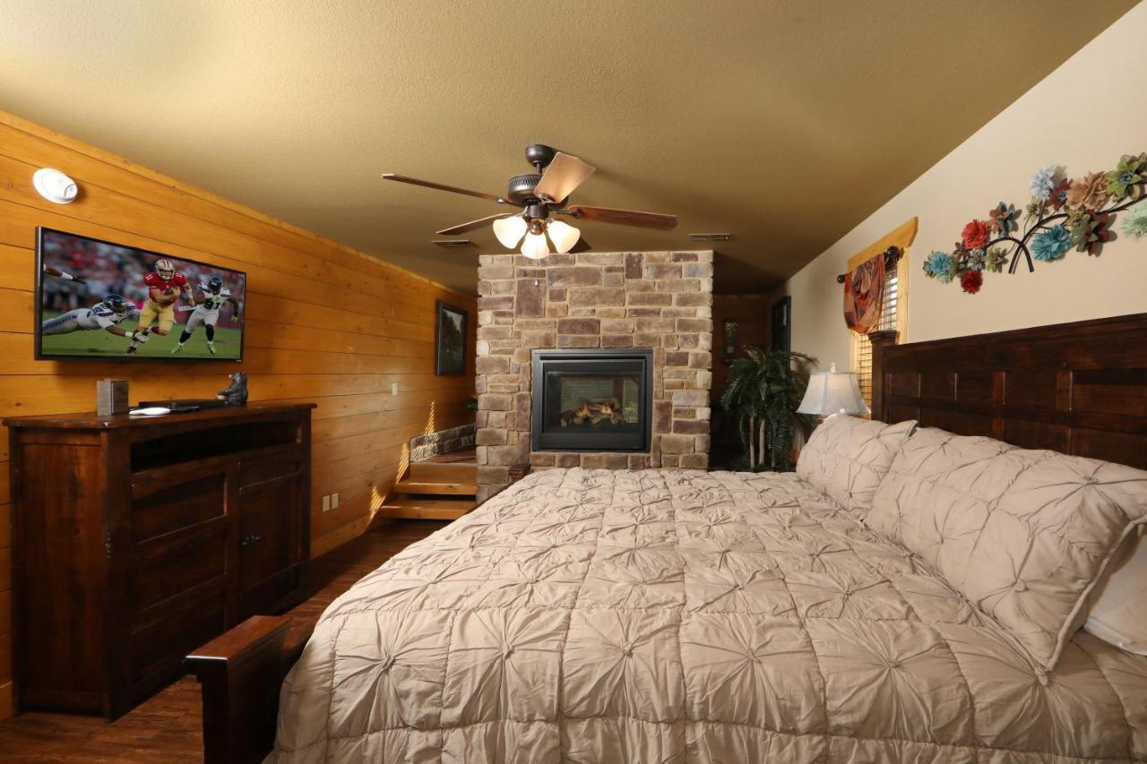 Dive Right In Holiday home Gatlinburg