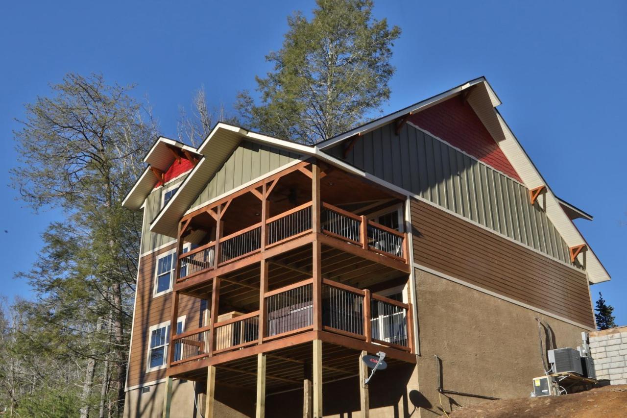 Hilltop Haven * Gatlinburg