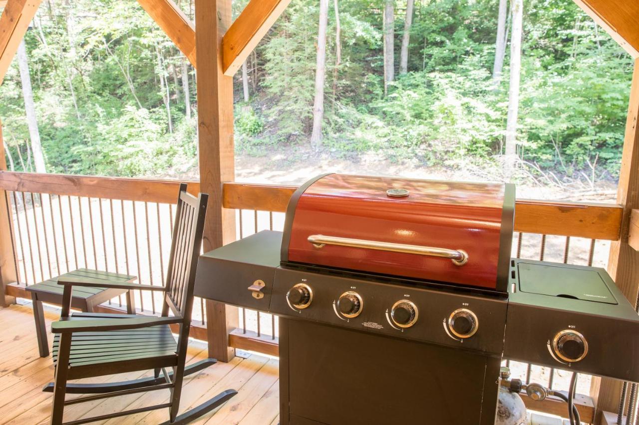 A Hilltop Hideaway Gatlinburg