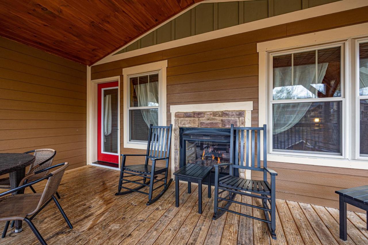 Hilltop Haven * Gatlinburg