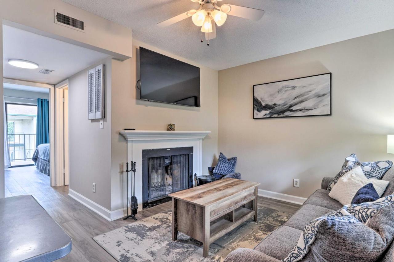 Apartment Walk To Downtown Attractions! *