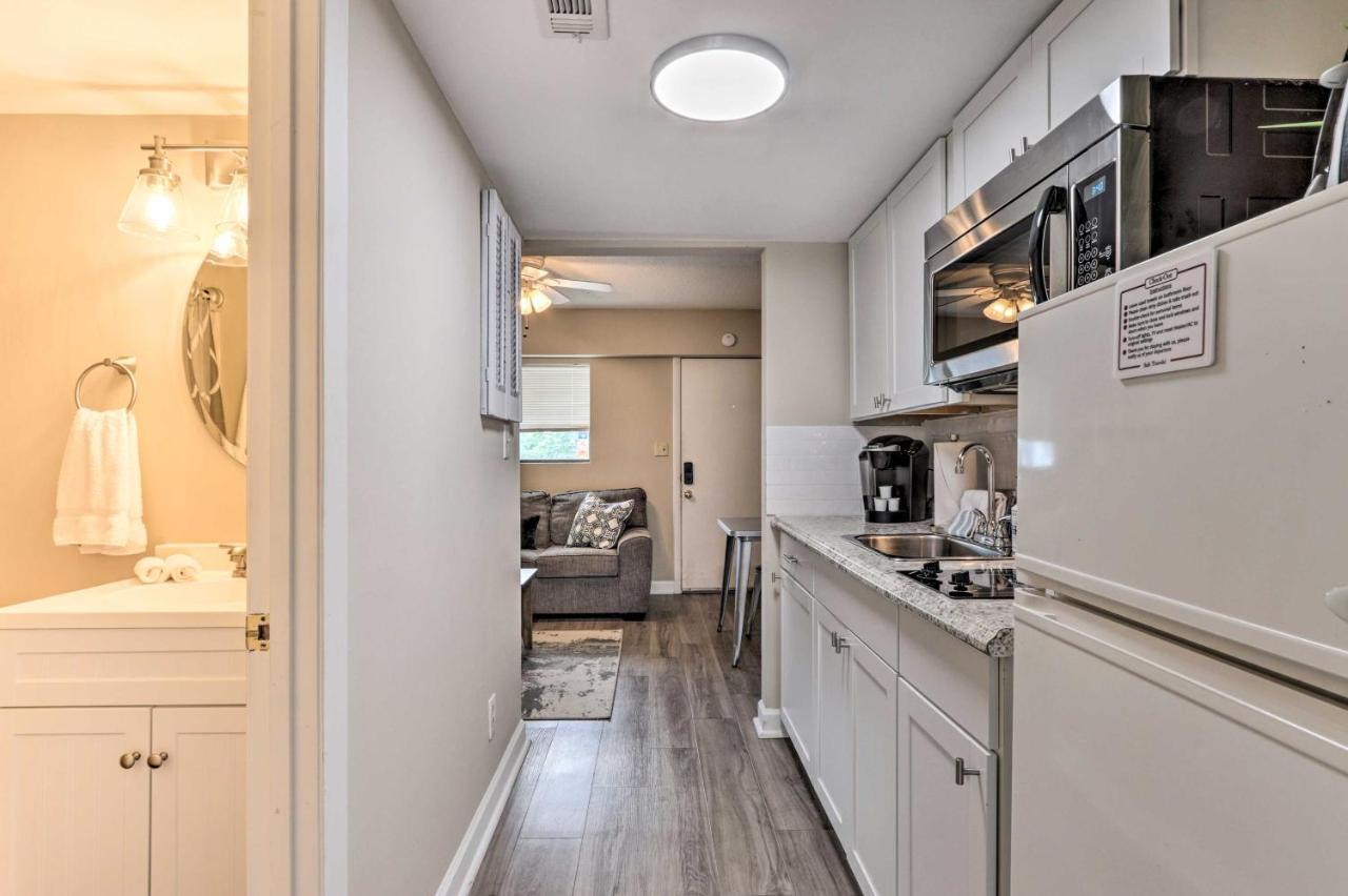 Walk To Downtown Attractions! Apartment