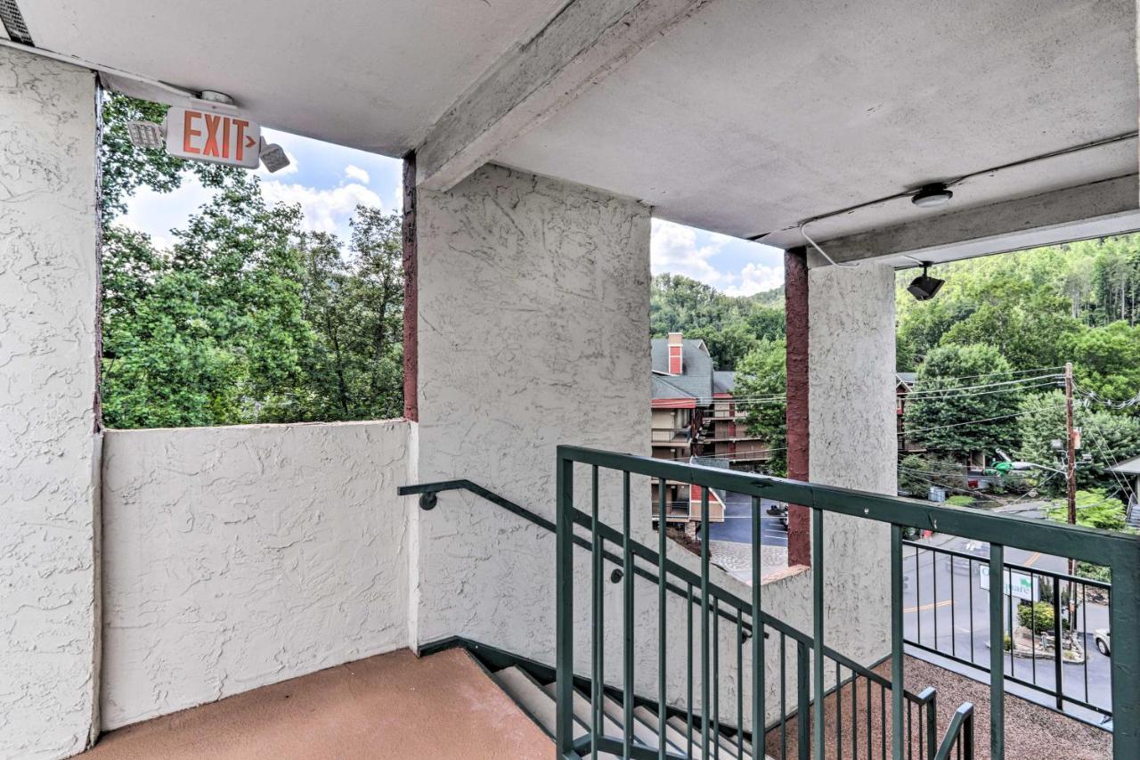 Apartment Walk To Downtown Attractions!