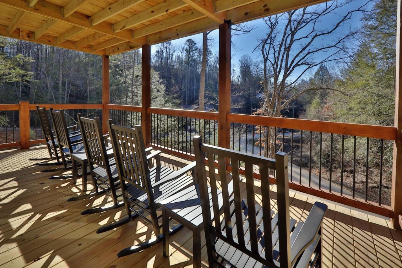Splash Time Cinema Holiday home Gatlinburg