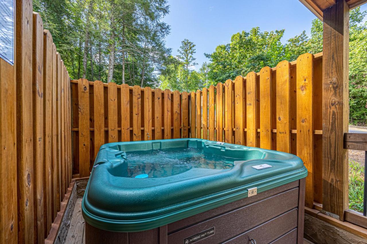 Smoky Pines - Free Putt-putt Course! Holiday home