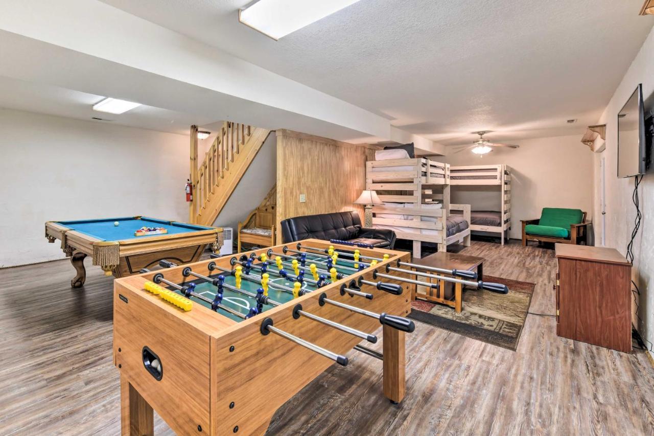 Holiday home Quiet And Secluded Cabin With Hot Tub! Gatlinburg