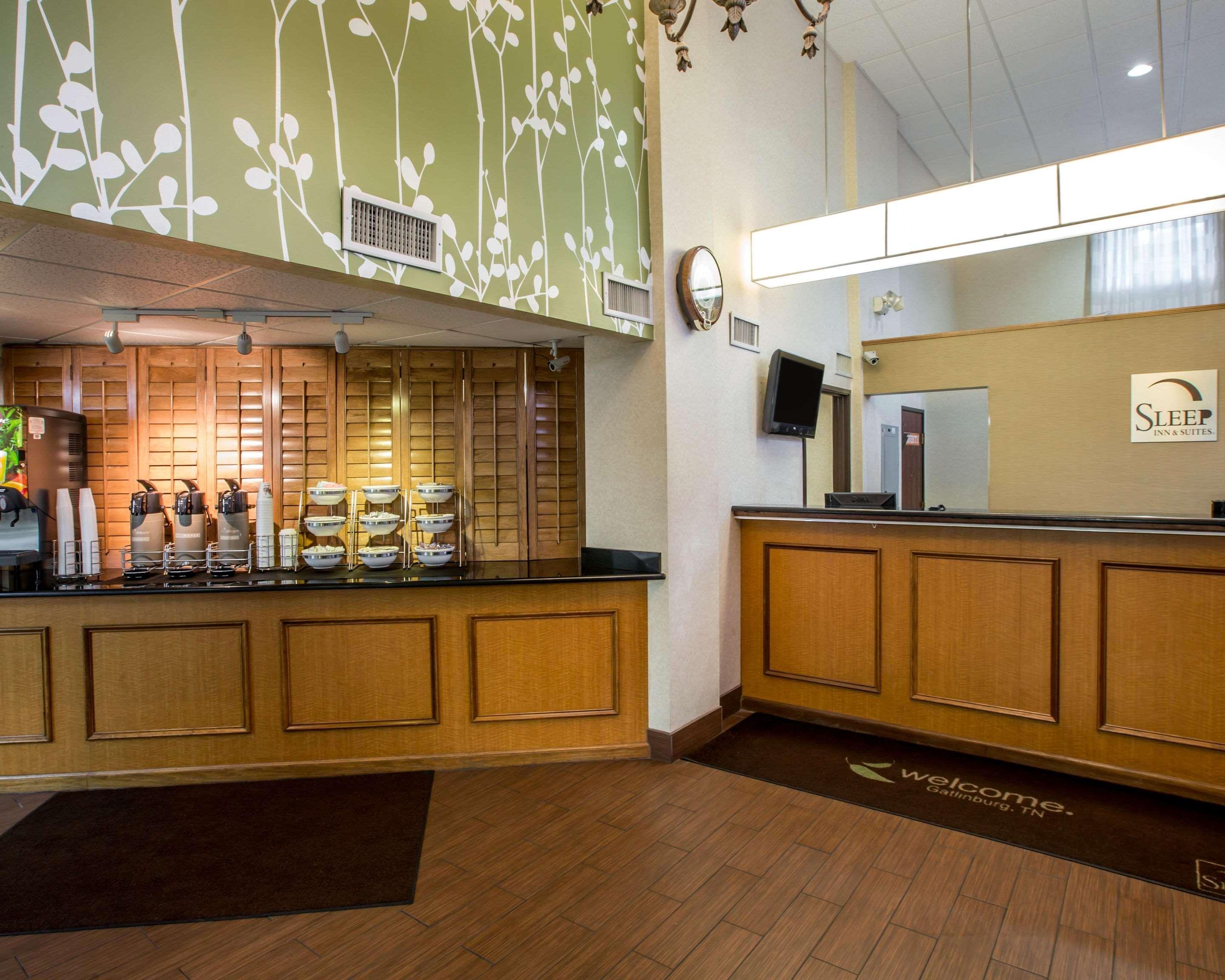 Hotel Sleep & Near Sports World Blvd Gatlinburg