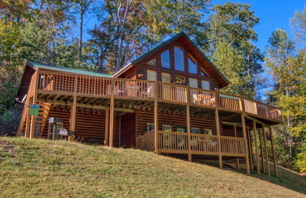 Life Of Luxury #12 * Gatlinburg