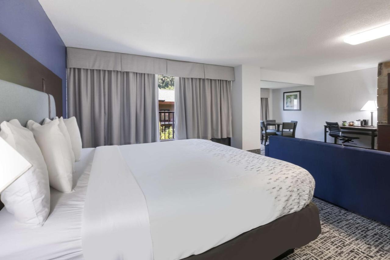 Surestay By Western 3*