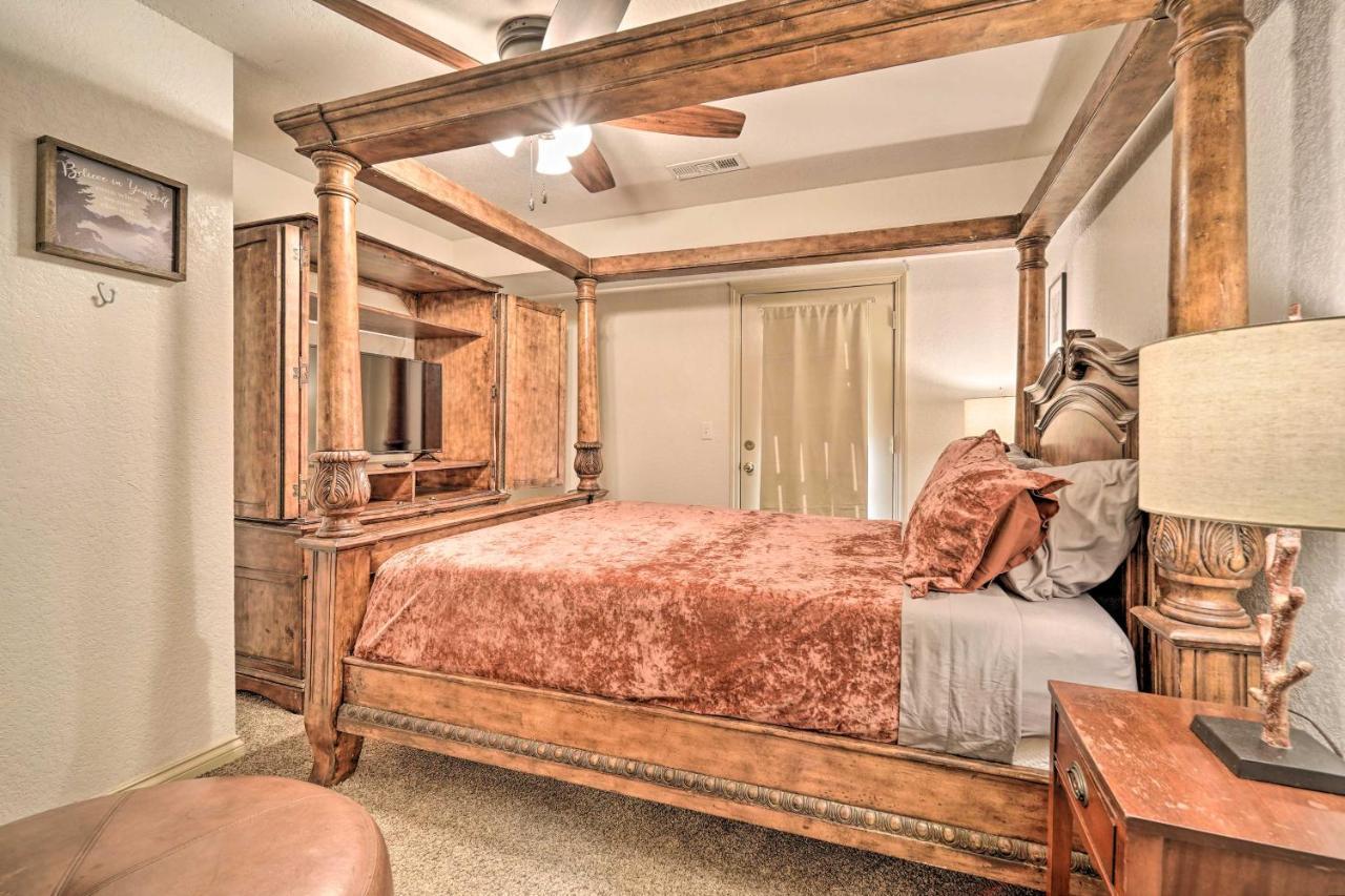Holiday home Classy Cabin, 3 Mi To Smoky Mtns Natl Park! *
