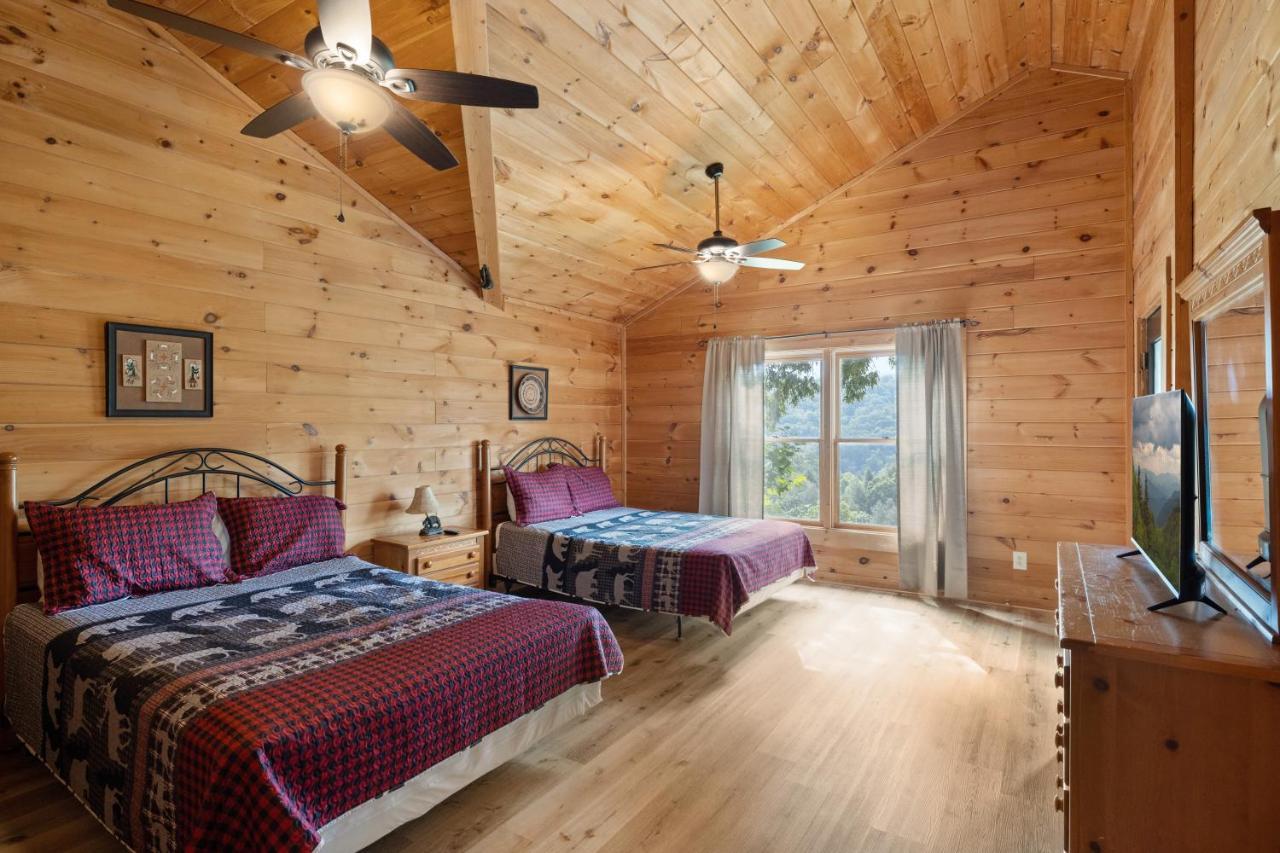 Mountain View 5 Bdrm Near Downtown Arts