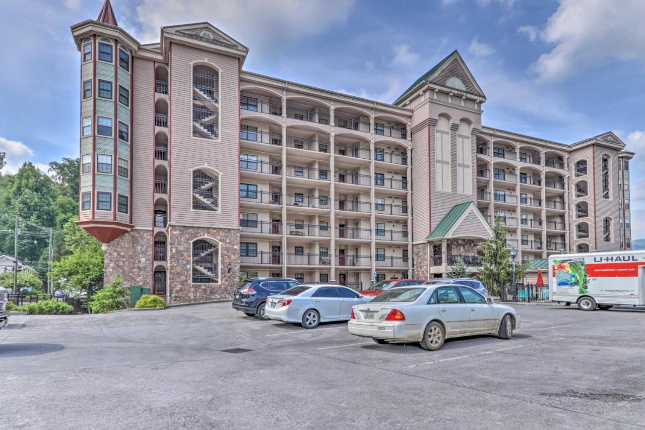 About 2 Mi To Smoky Mountains! Apartment