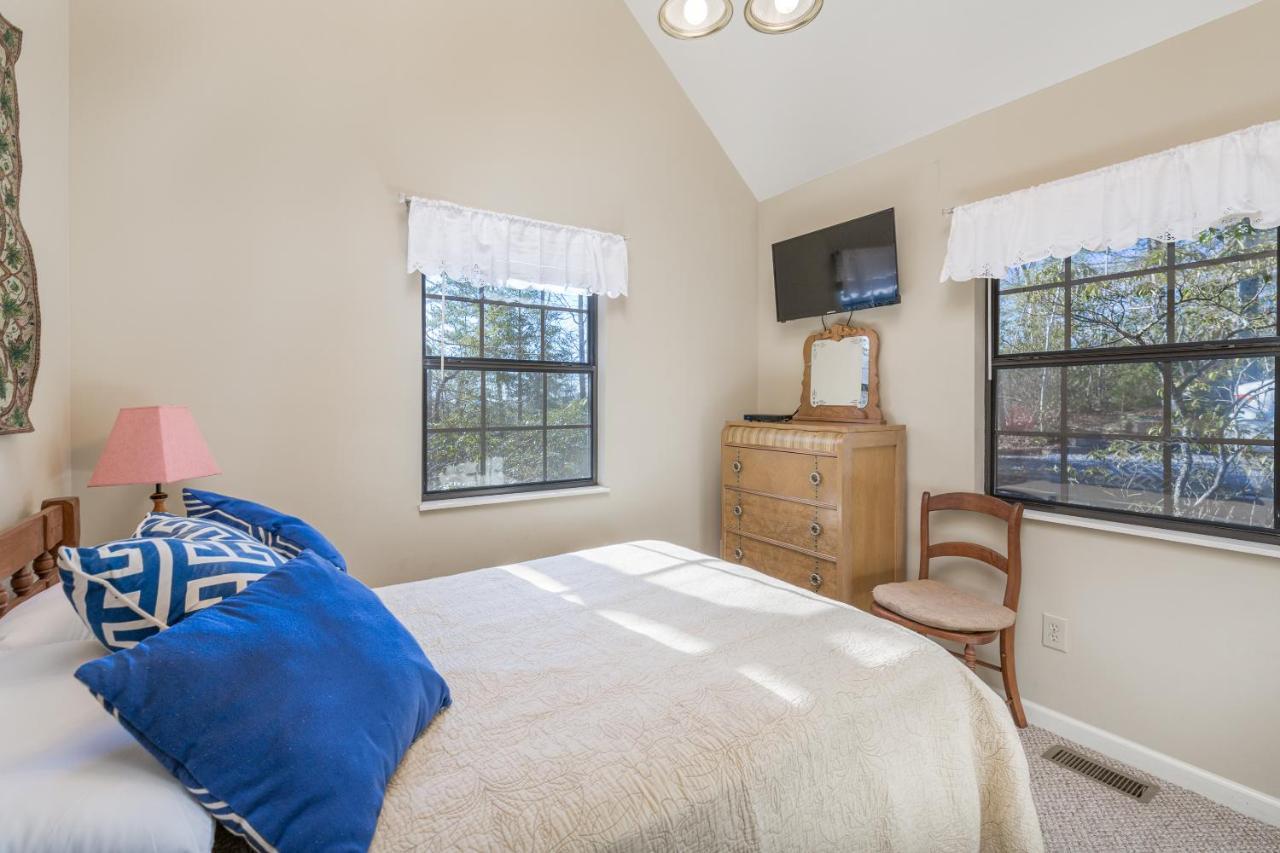 Getaway Cute Cabin With Mountain Views! Gatlinburg