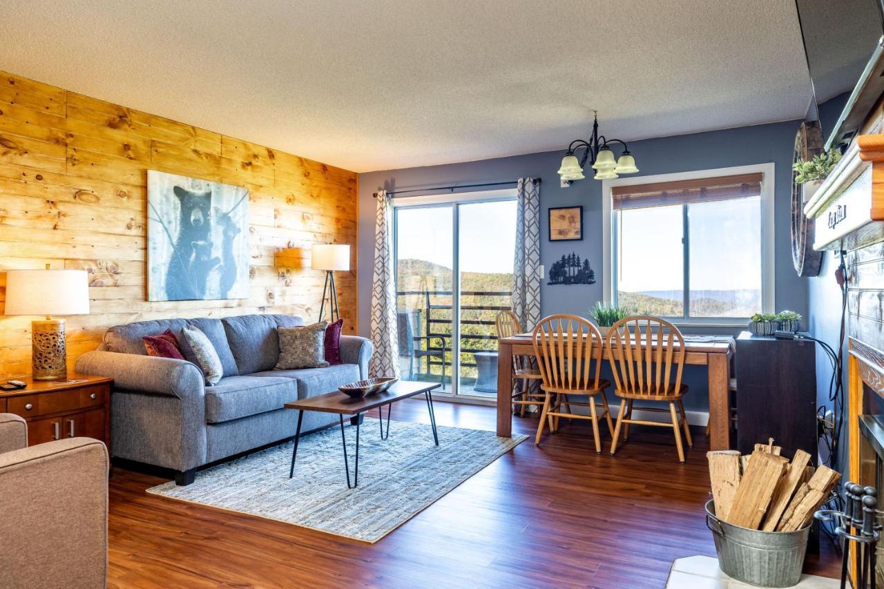 Wow Views!!-mountain Escape-outdoor Pool-close To Downtown-wifi-cable-private Balcony