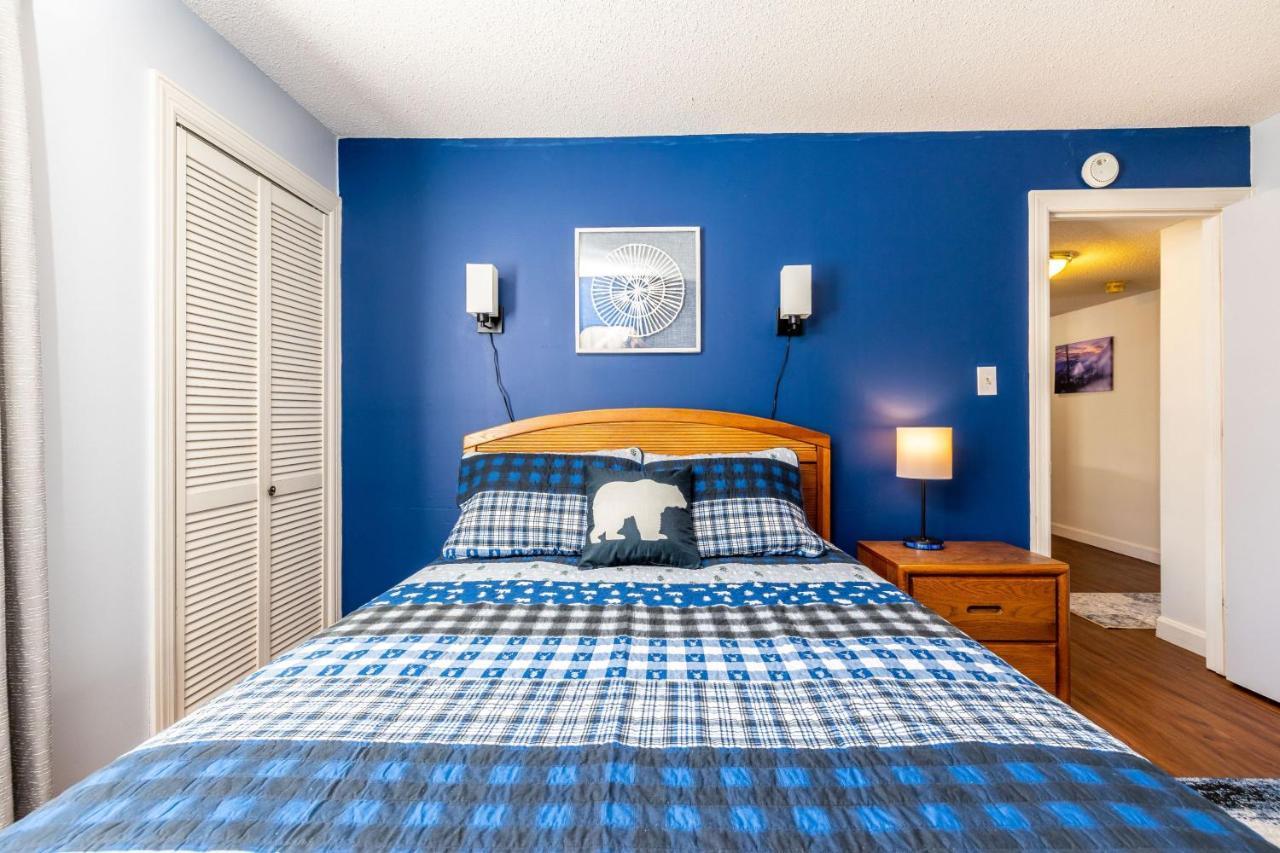 Wow Views!!-mountain Escape-outdoor Pool-close To Downtown-wifi-cable-private Balcony