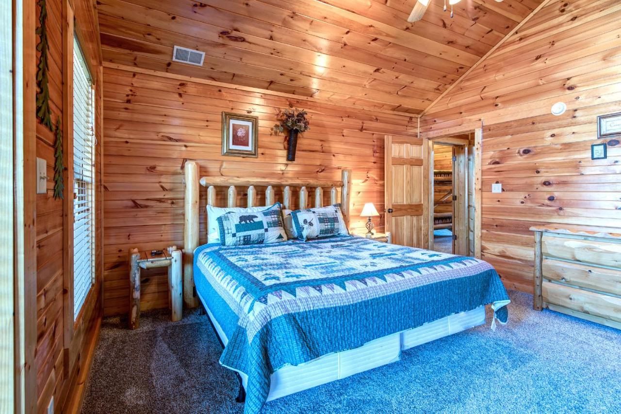 Holiday home Hemlock
