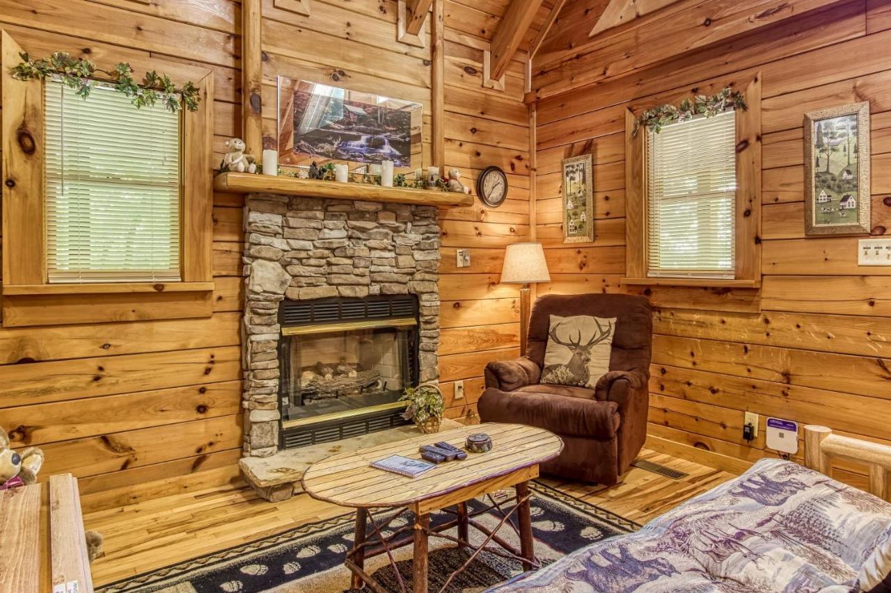 Cupid's Hideaway - Convenient To Downtown And The National Park!