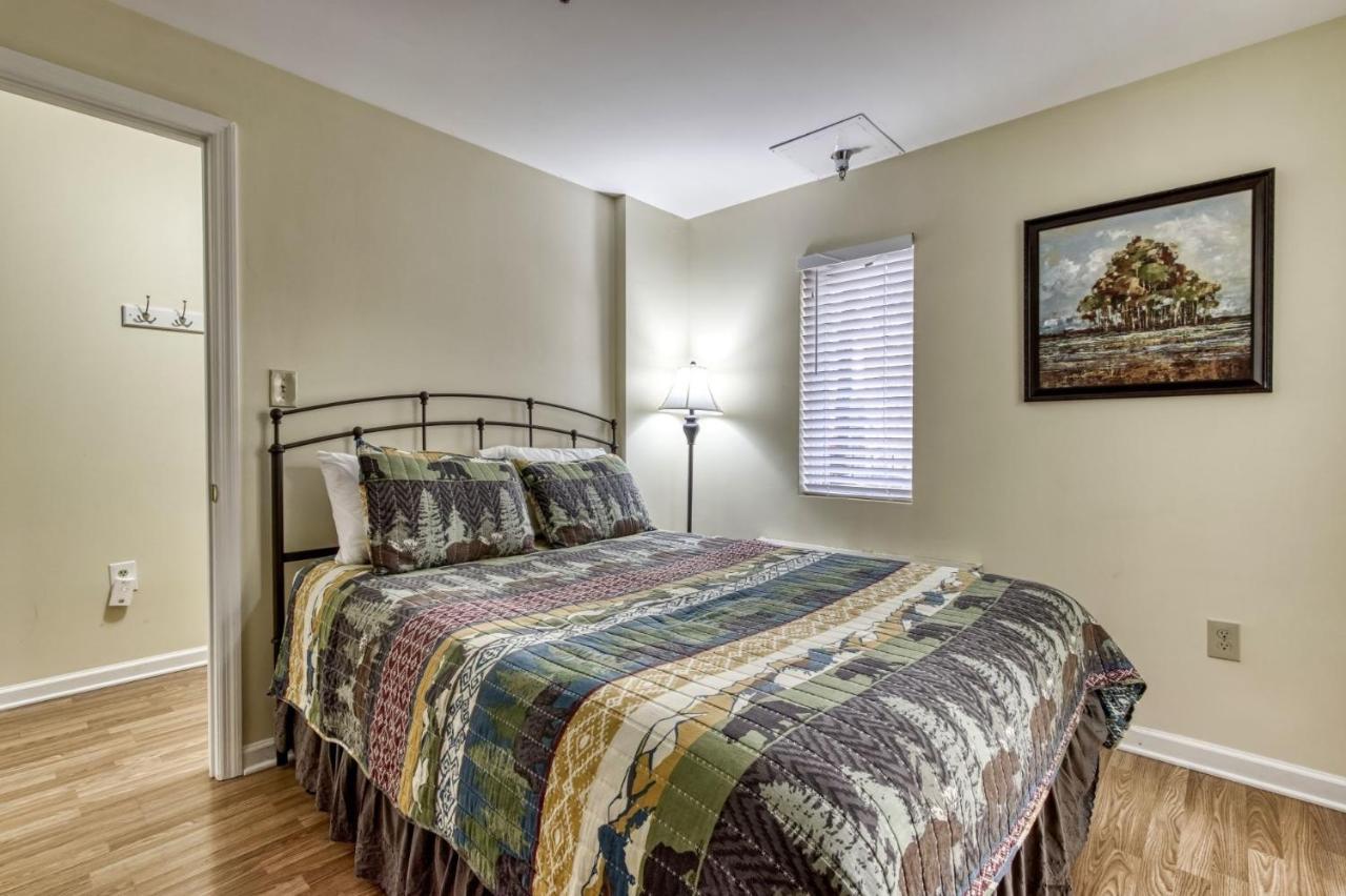 Apartment Towers Unit 501 - Great Location! Close To Town! Gatlinburg