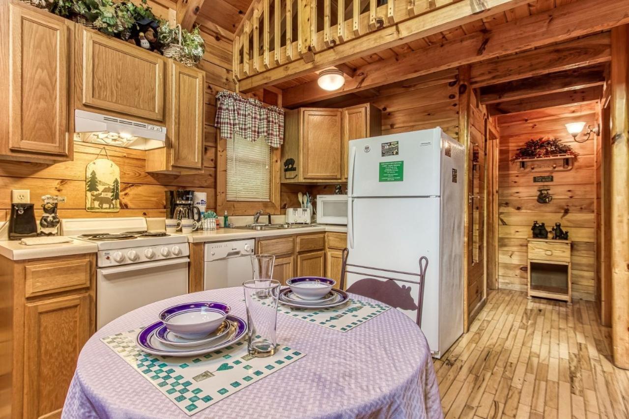 Cupid's Hideaway - Convenient To Downtown And The National Park! * Gatlinburg