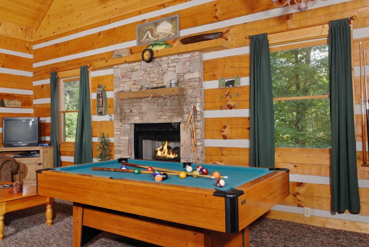 Mountain Getaway - Great Location! Holiday home