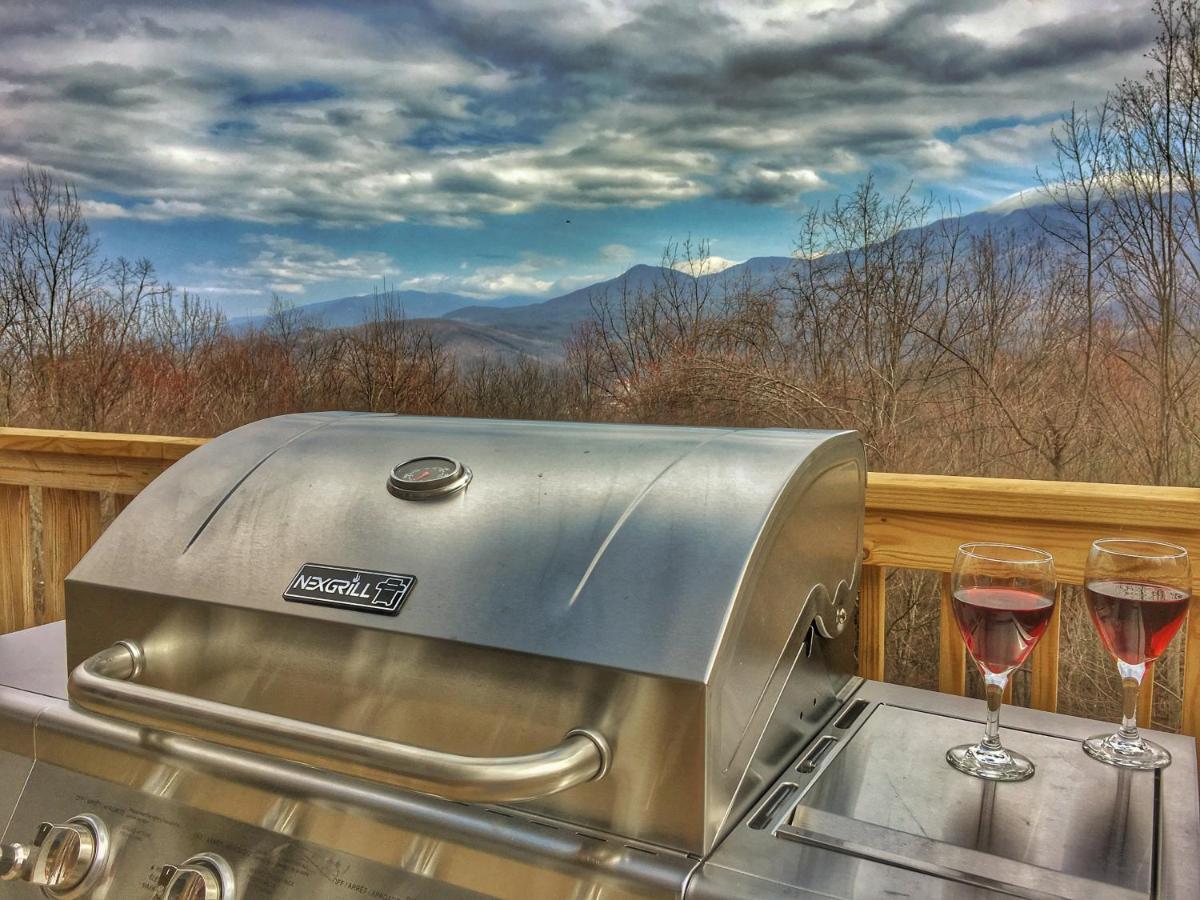 Holiday home Paradise Vista, Amazing Mtn Views, Hot Tub, 1089 Free Tickets Each Paid Day, Dollywood And