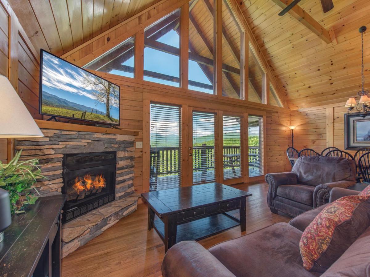 Eagles Point Holiday home