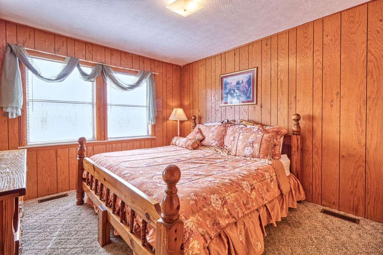 Park View 1, 2 Bedrooms, Mountain View, Hot Tub, Sleeps 4