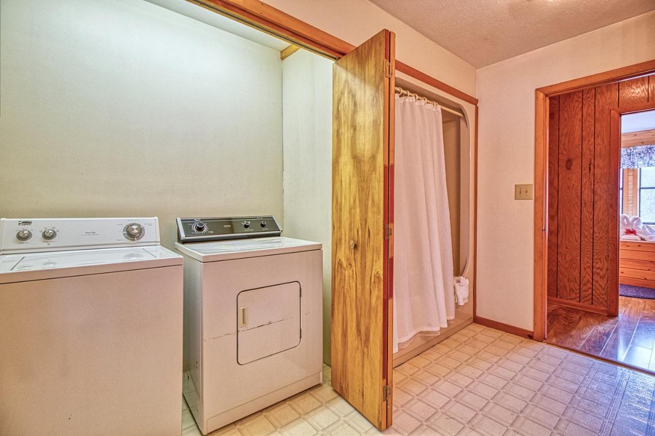 Park View 1, 2 Bedrooms, Mountain View, Hot Tub, Sleeps 4