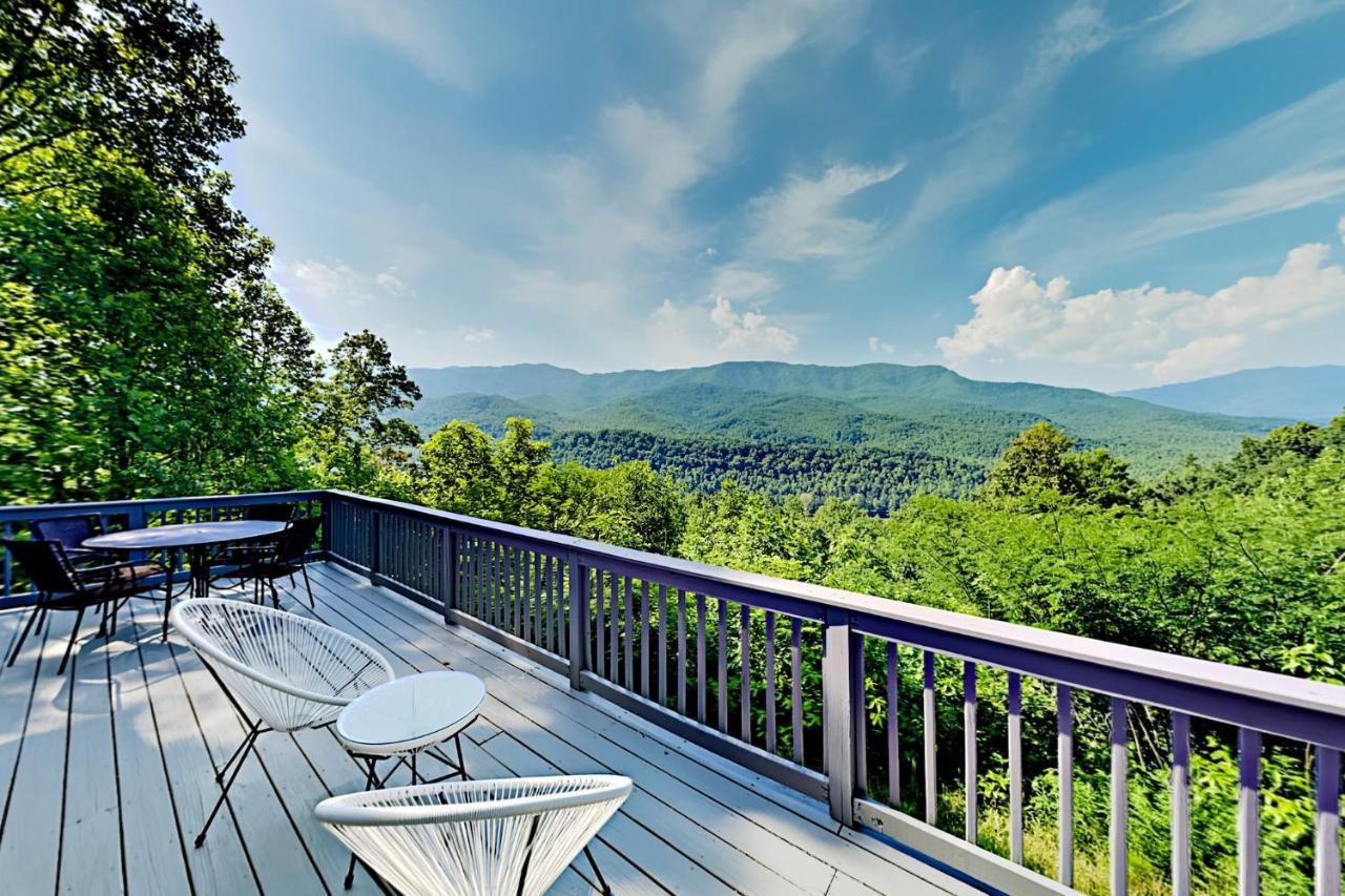 Barenberg Cabin: Panoramic Smoky Mountain Retreat With Dual * Gatlinburg