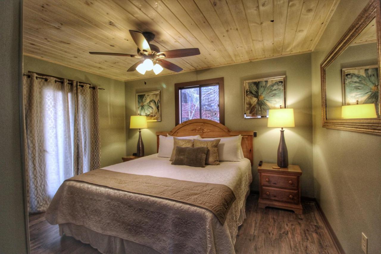 Holiday home Paradise Vista, Amazing Mtn Views, Hot Tub, 1089 Free Tickets Each Paid Day, Dollywood And
