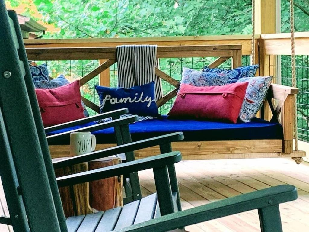 Oakley's Mountain Modern - Luxury Family In Arts And Craft District * Gatlinburg