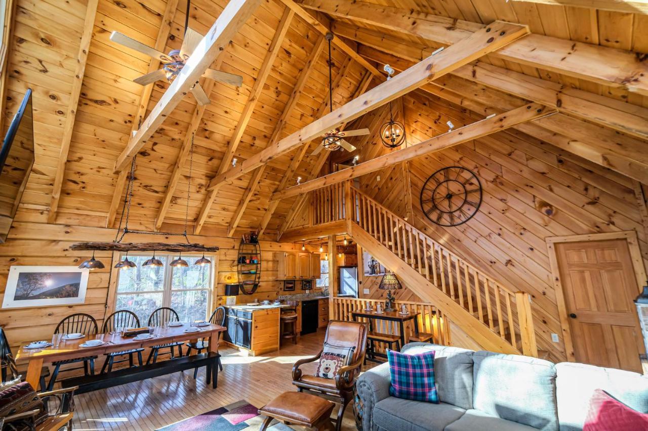 Lazy Bear Holiday home Gatlinburg