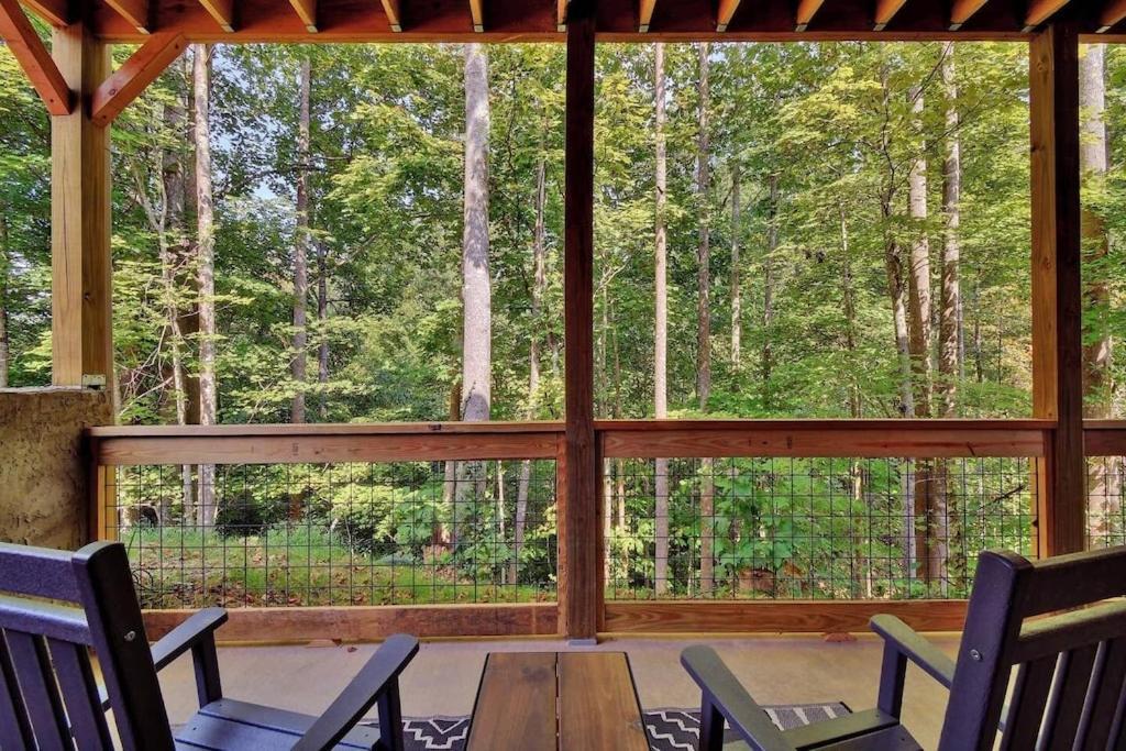 Oakley's Mountain Modern - Luxury Family In Arts And Craft District * Gatlinburg