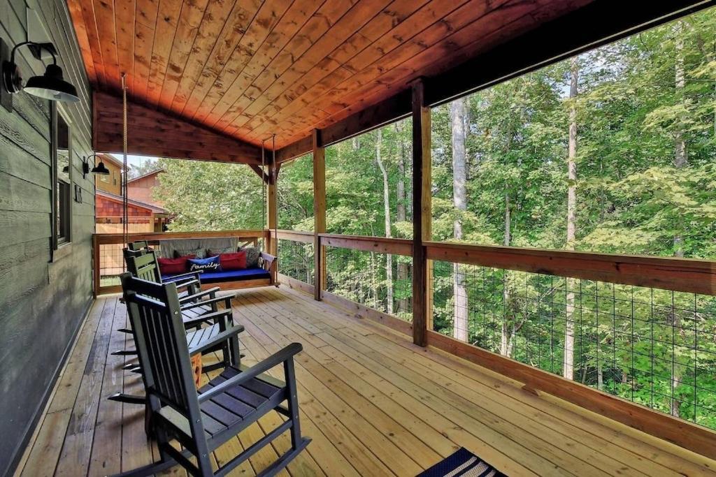 Oakley's Mountain Modern - Luxury Family In Arts And Craft District Holiday home *