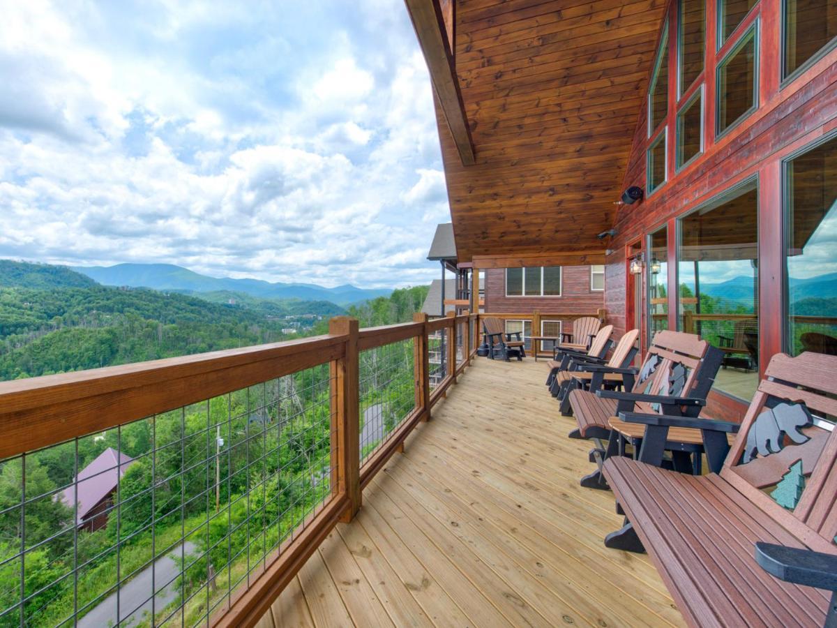 Splashtastic View * Gatlinburg