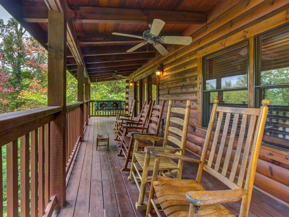 Holiday home Bear's Corner, 3 Bedrooms, Wifi, Pool Table, Hot Tub, Wifi, Sleeps 10 Gatlinburg