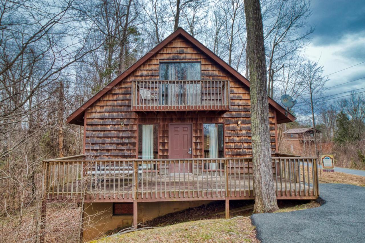 Holiday home Overview, 2 Bedrooms, Grill, Hot Tub, Pool Table, Sleeps 6 *