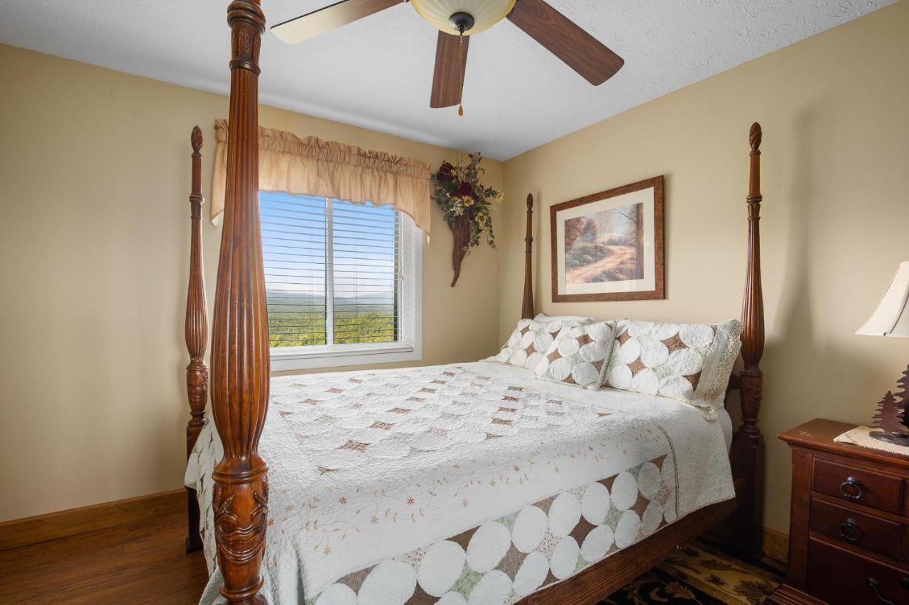 Deer Ridge Mountain E308 Apartment Gatlinburg