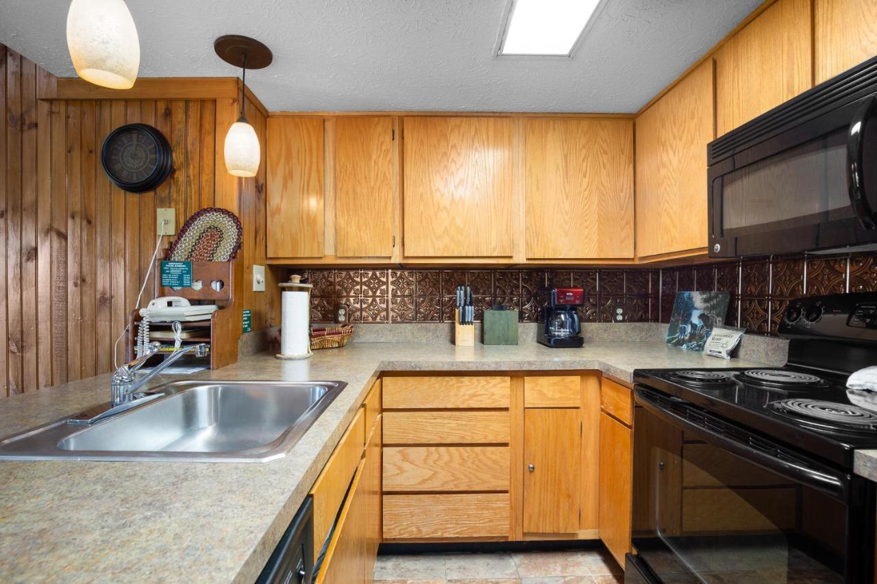 Deer Ridge Mountain E308 Apartment