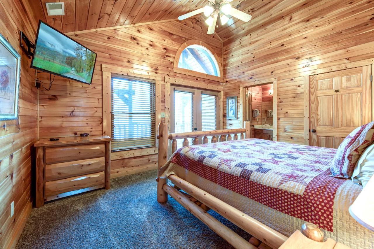 Hemlock Gatlinburg