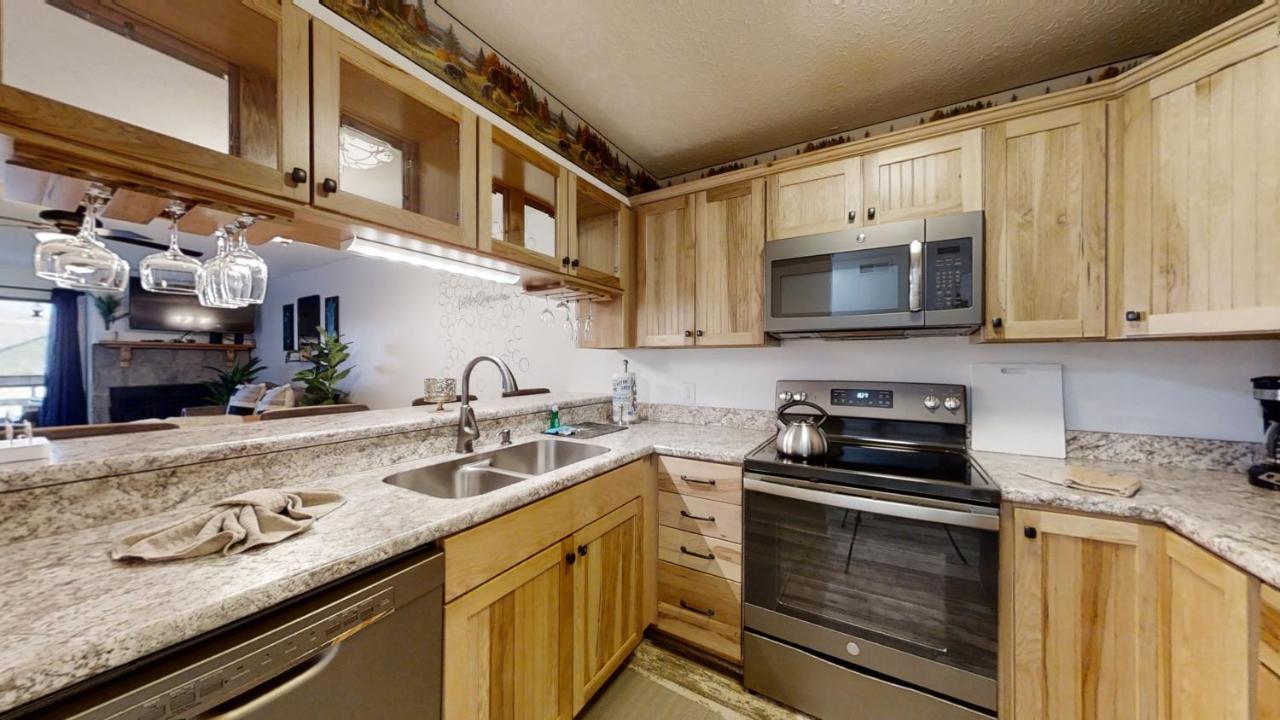 A Beary Wonderful Life Apartment