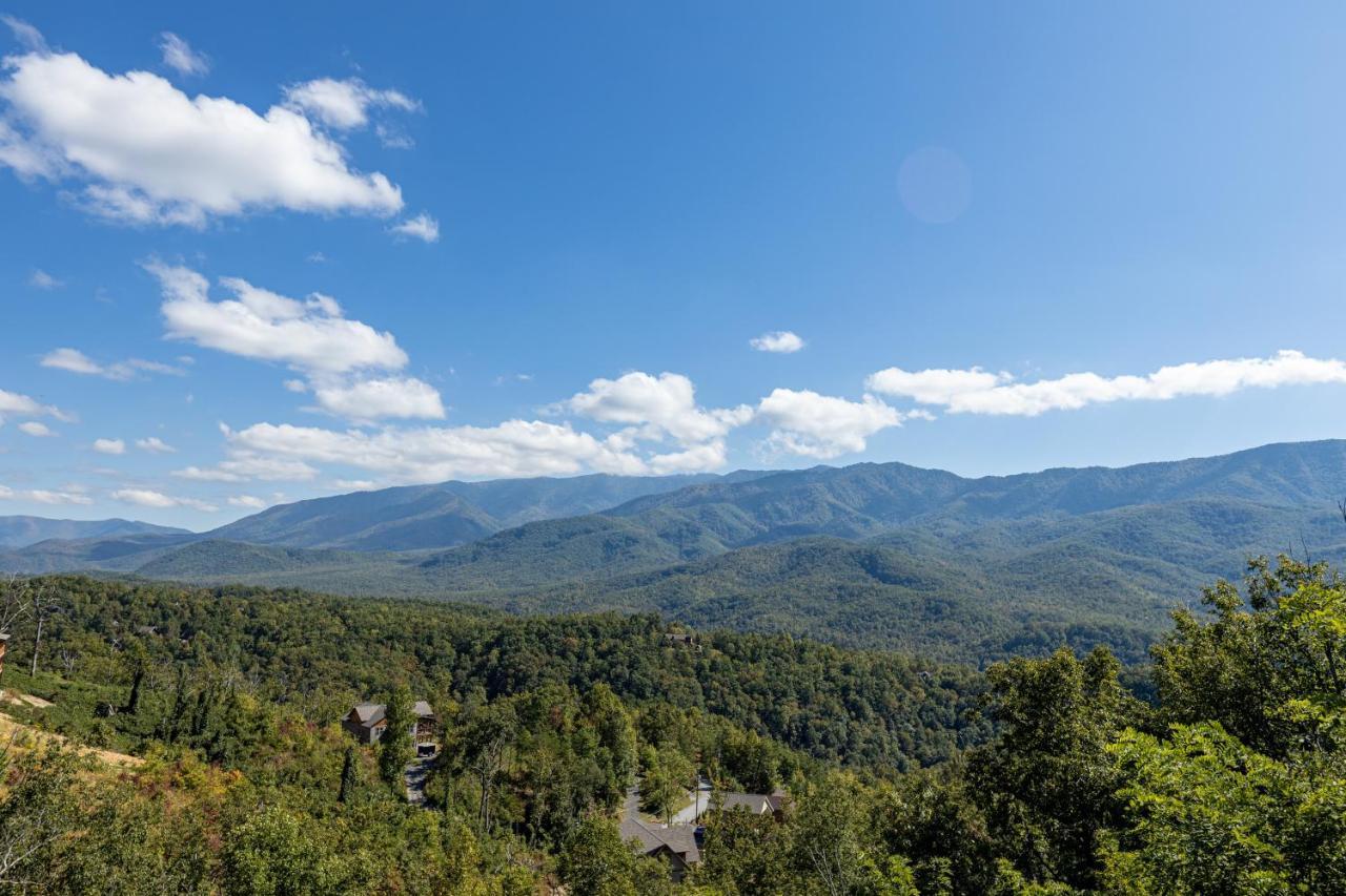 Rustic Dreamscapes * Gatlinburg