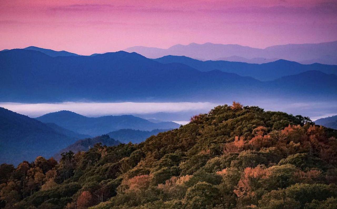 Smoky Mountains With Balcony *