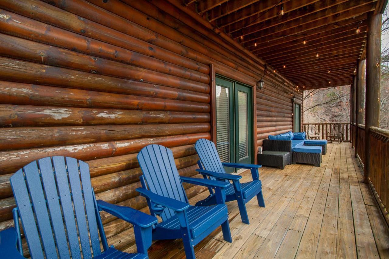 Firefly Falls Mtn View Hot Tub Game *