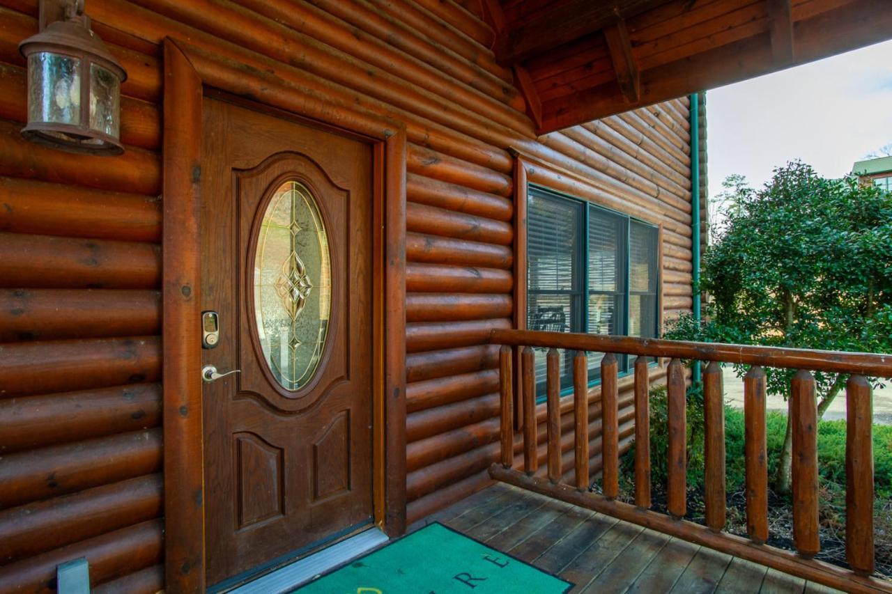 Holiday home Firefly Falls Mtn View Hot Tub Game *