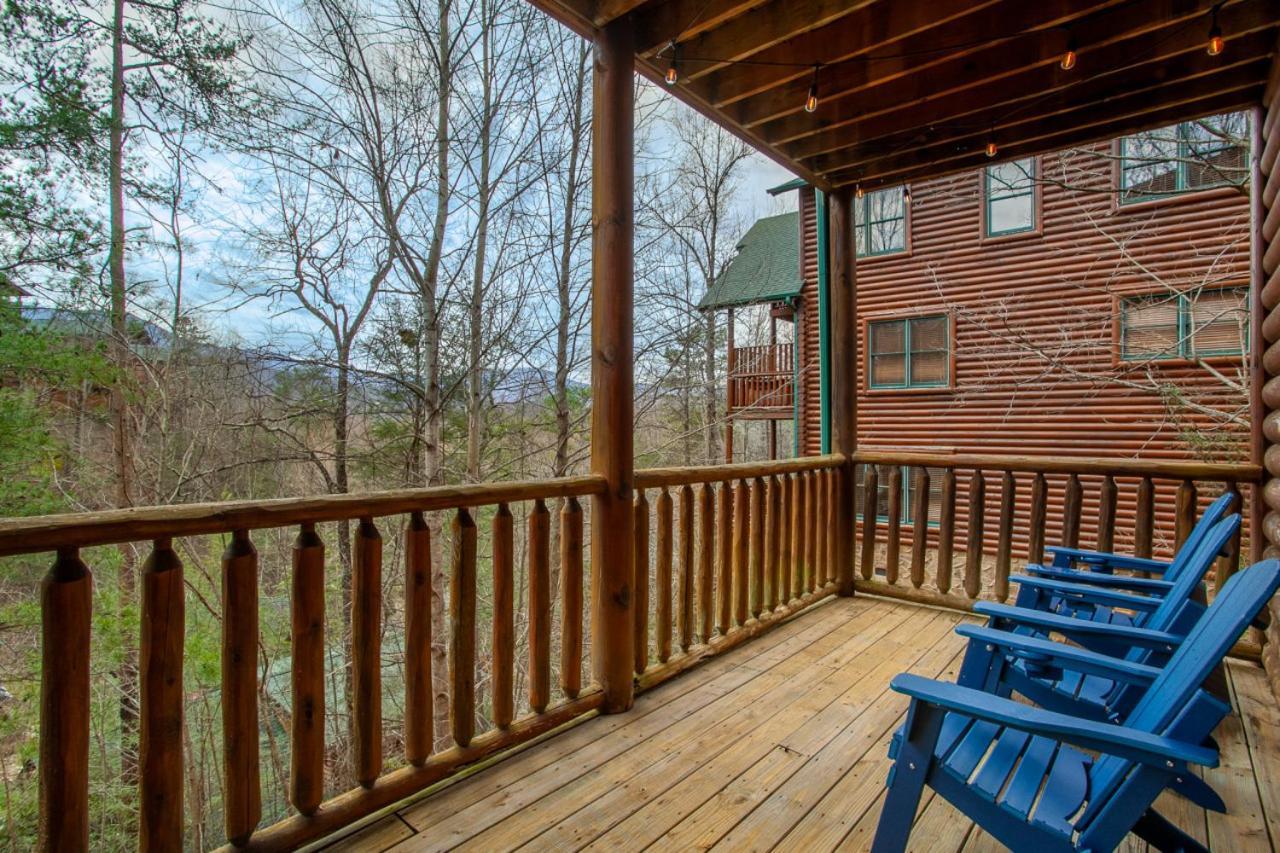 Firefly Falls Mtn View Hot Tub Game Holiday home *