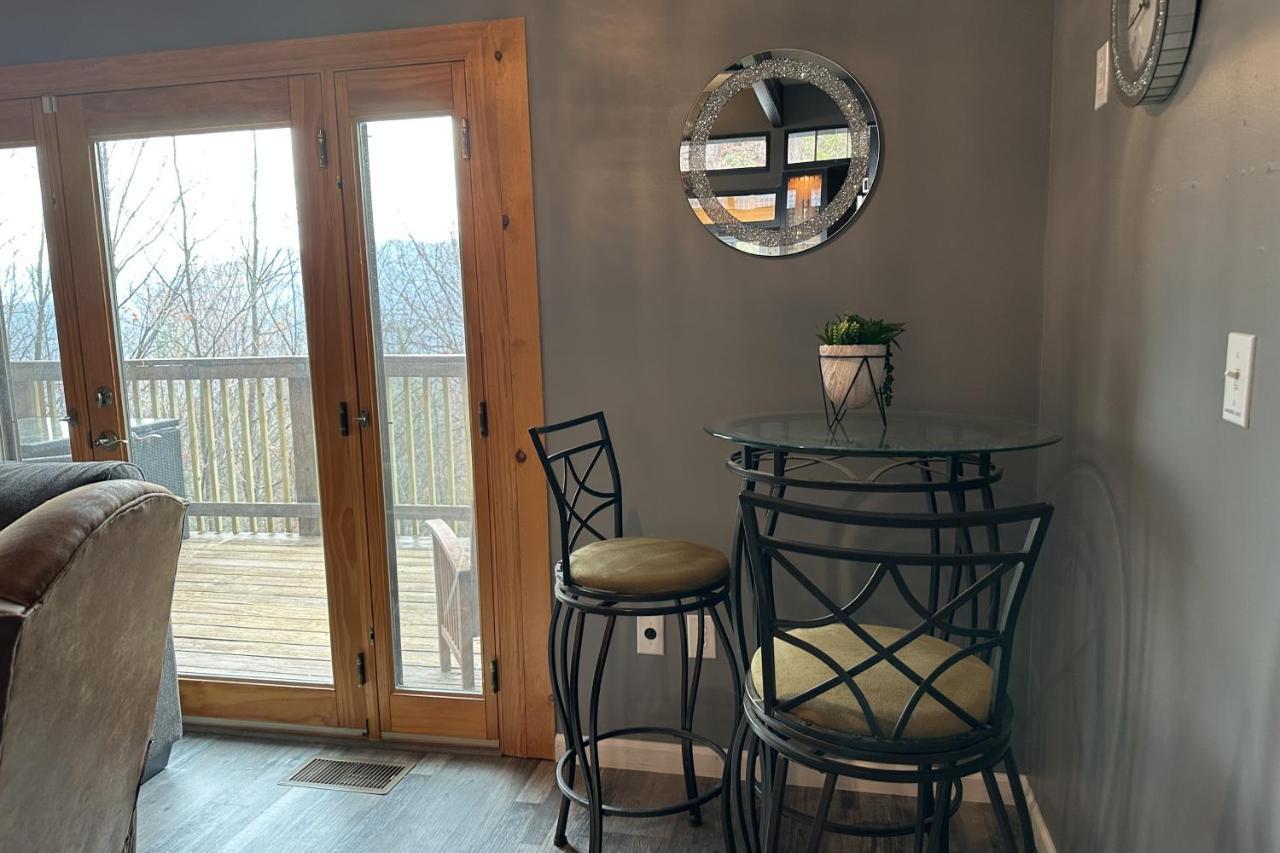 5 Bear Chalet Holiday home
